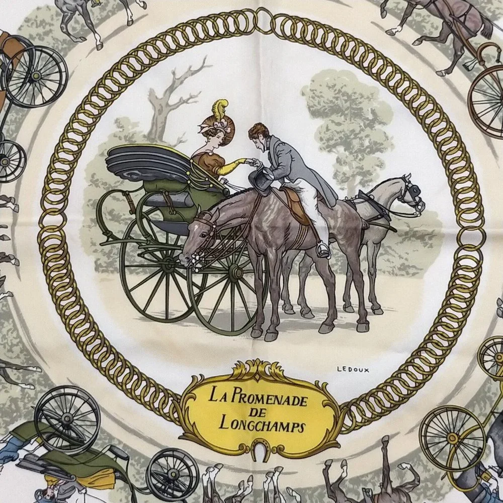 Hermes scarf Carre 90 Reds Silk100% Ledoux - Picture 9 of 11